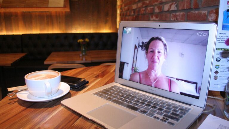 Skaipi: An alternative spelling of Skype