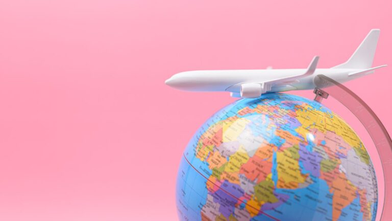 Sabre: The Global Travel Technology Company and the Historical Weapon Sabre: The Global Travel Technology Company and the Historical Weapon