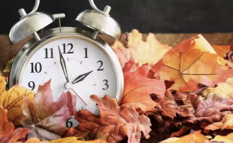 Clocks Fall Back on November 1: What to Know About the End of Daylight Saving Time Clocks Fall Back on November 1: What to Know About the End of Daylight Saving Time